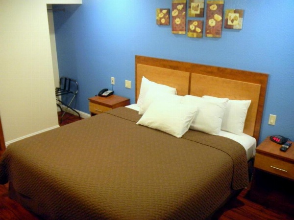 E Hotel Banquet & Conference Center image 21